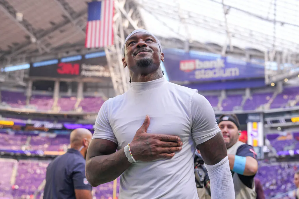 Mike Vrabel Menanggapi Video Stefon Diggs