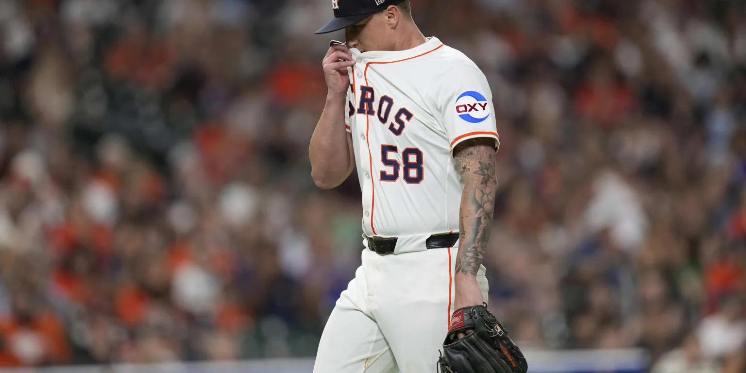 Brown, Hader Kebobolan 10 Run di Luar Kebiasaan; Astros Kalah di Tambahan Inning